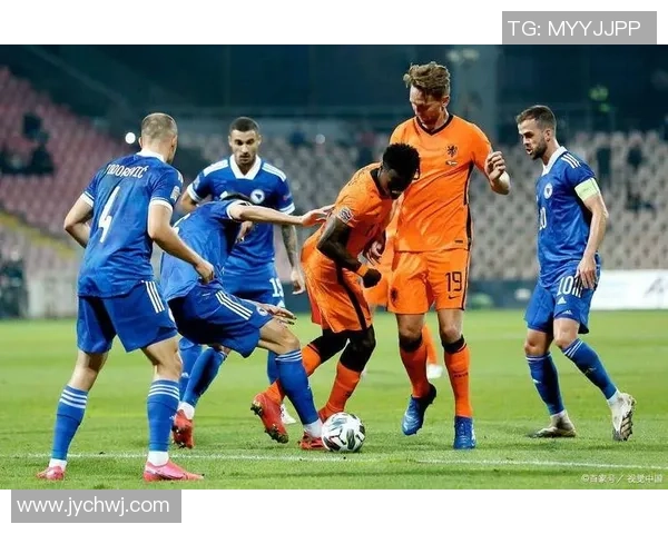 荷兰中后场足球明星的崛起与影响力分析